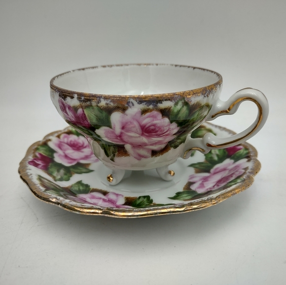 Yada China Teacup and Saucer set, footed cup with pink roses - Picture 7 of 11